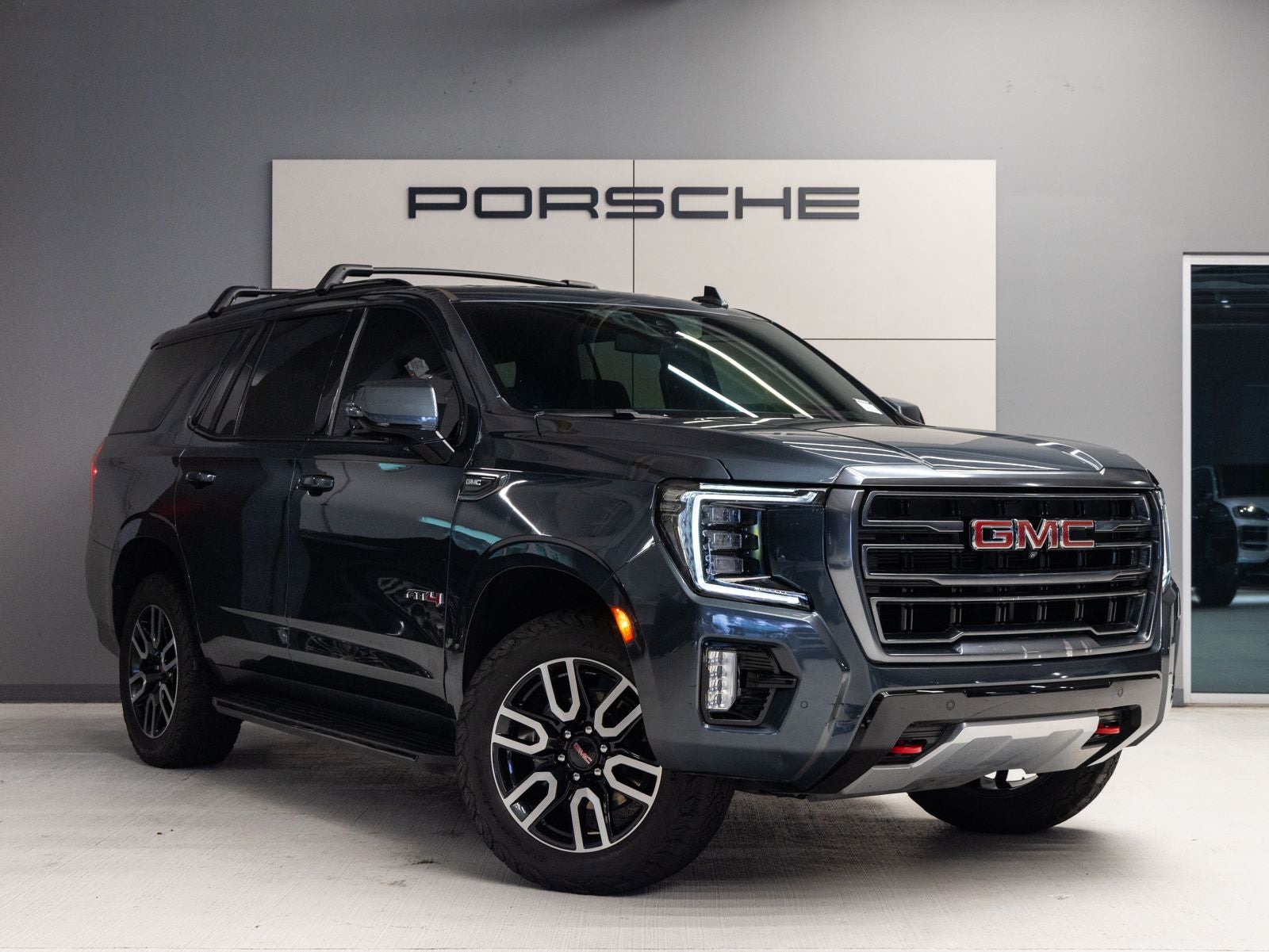 2021 GMC Yukon AT4