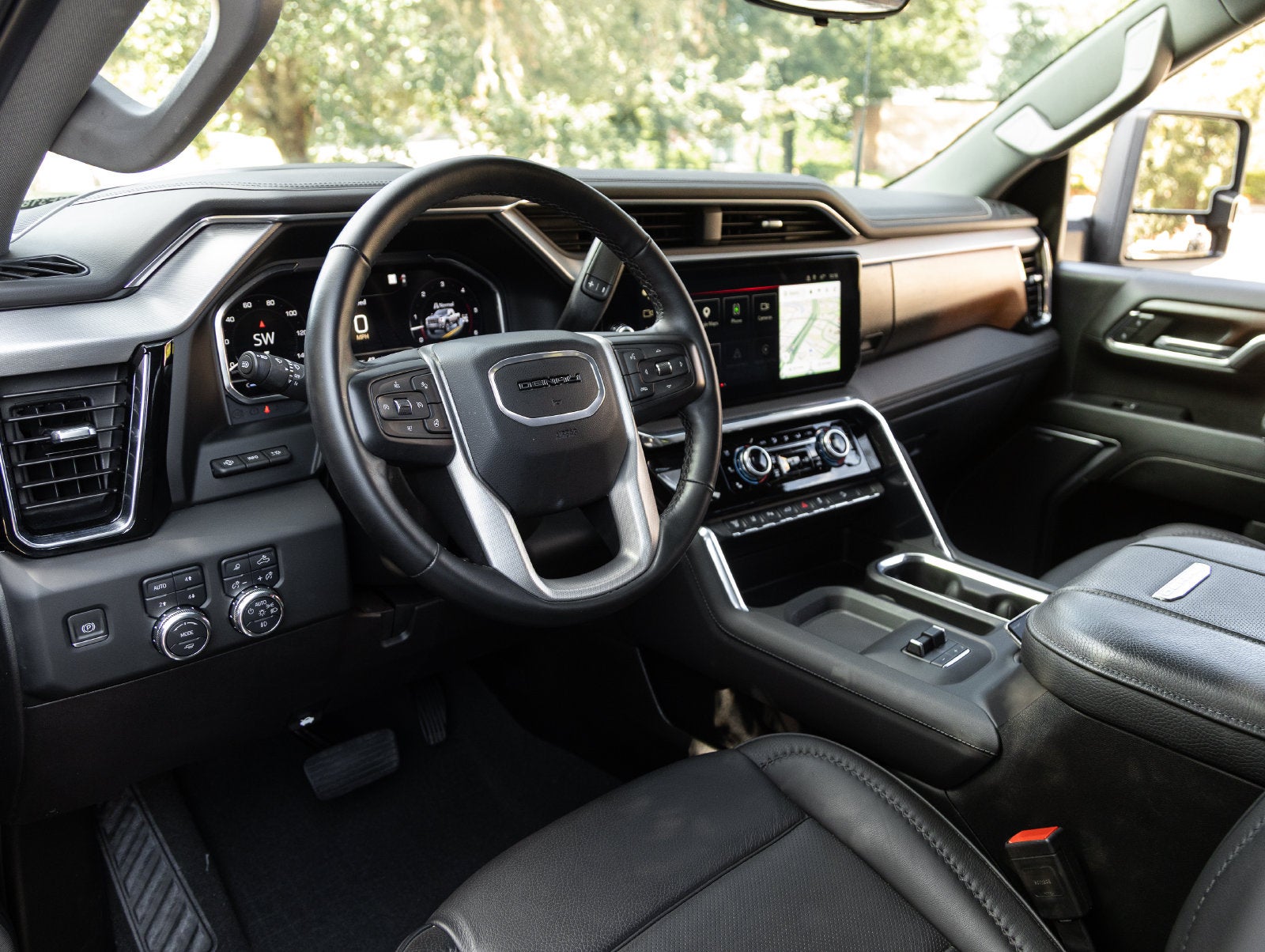 2024 GMC Sierra 2500HD Denali