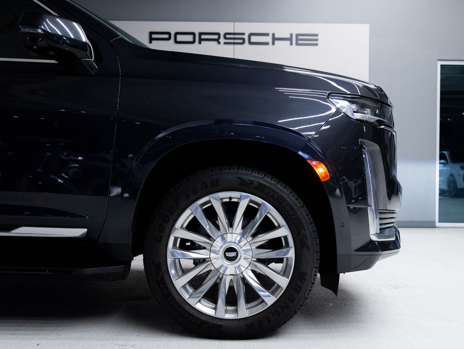 2023 Cadillac Escalade RWD Premium Luxury