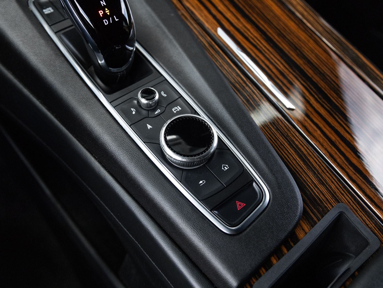 2023 Cadillac Escalade RWD Premium Luxury