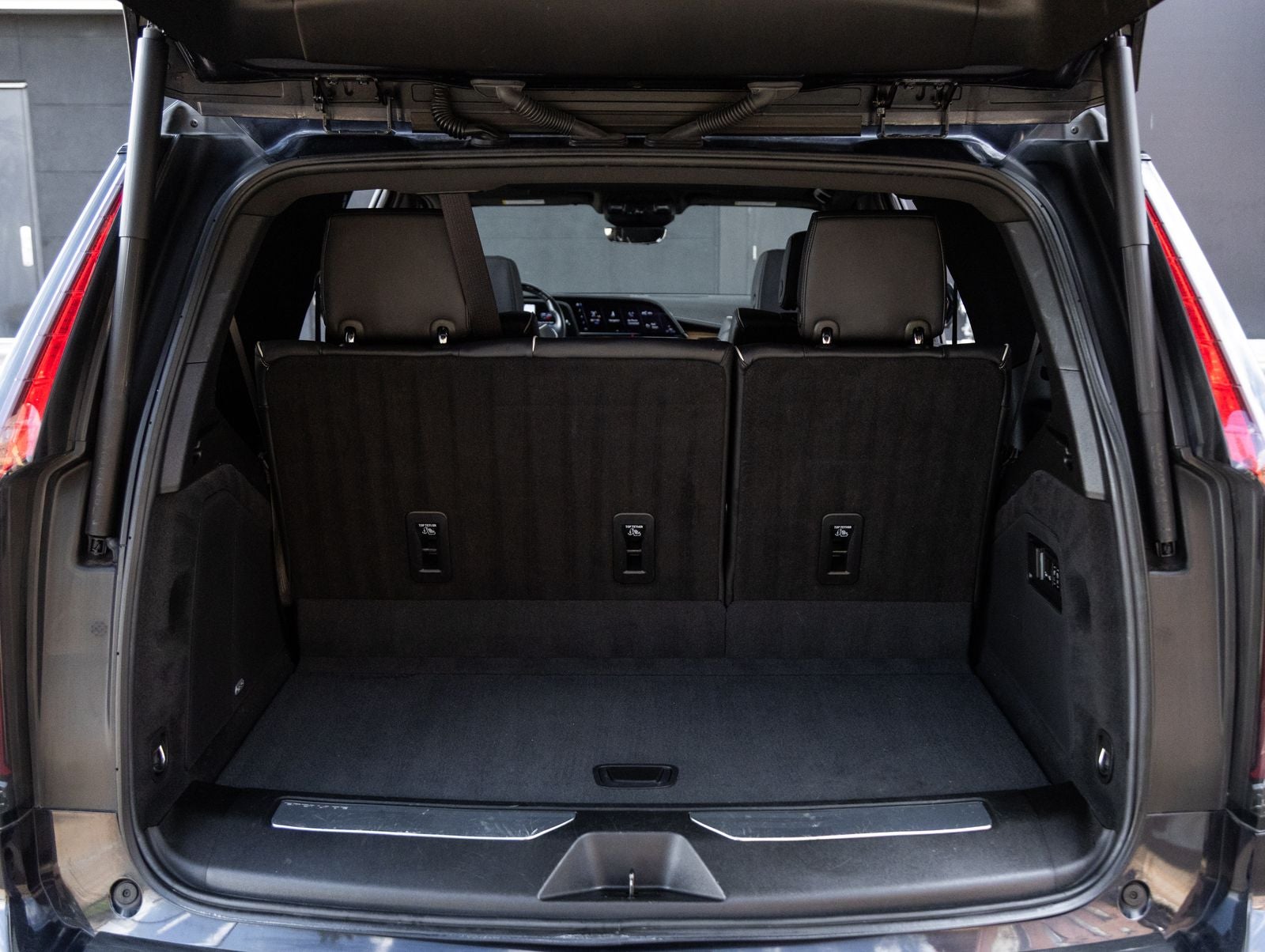 2023 Cadillac Escalade RWD Premium Luxury