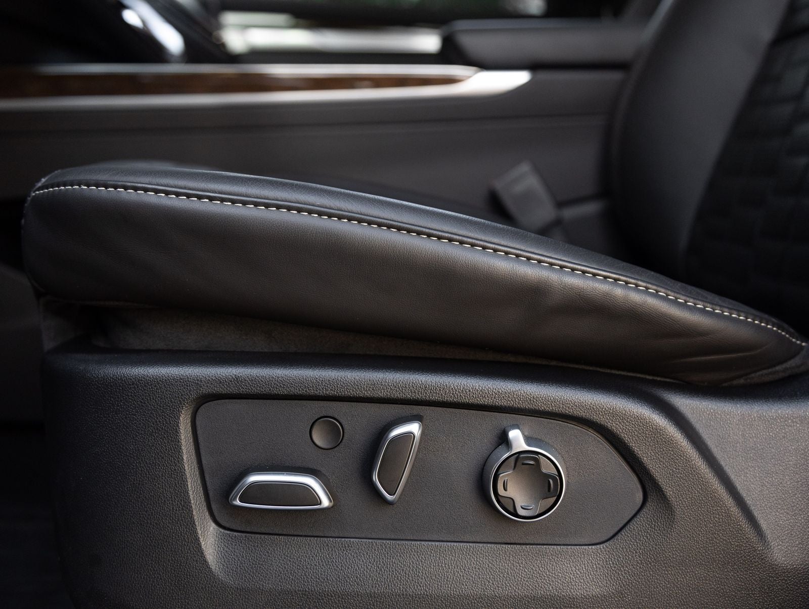 2026 Cadillac Escalade 4WD Platinum Sport
