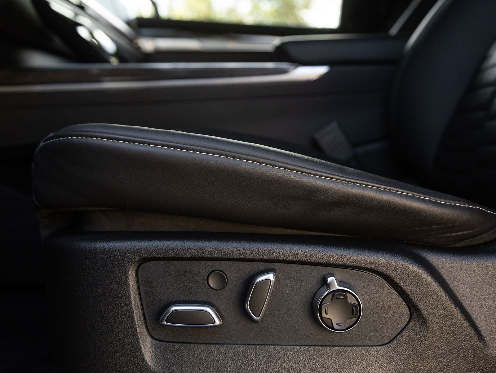 2026 Cadillac Escalade ESV AWD V-Series