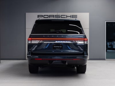 2022 Lincoln Navigator L Reserve