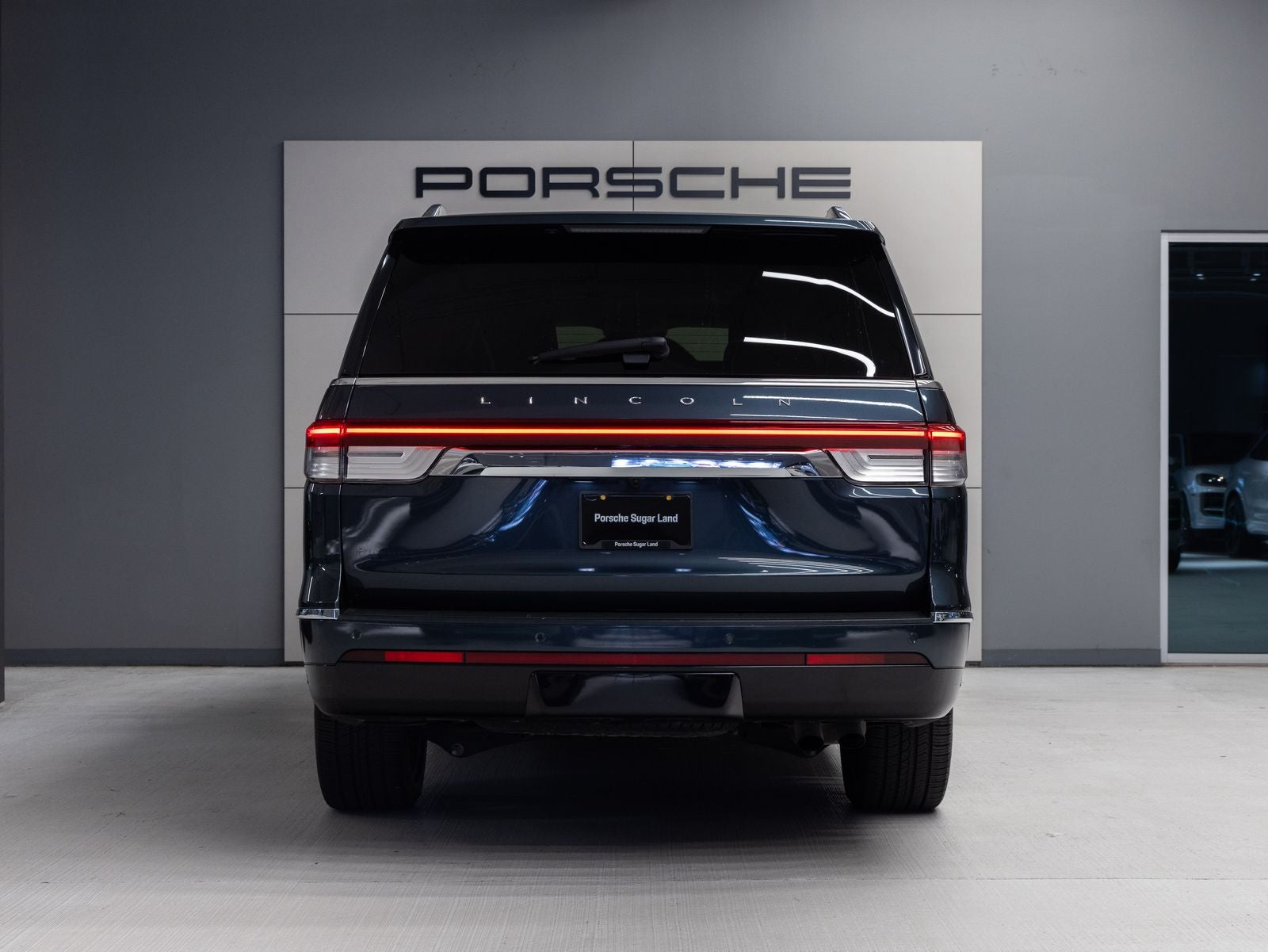 2022 Lincoln Navigator L Reserve