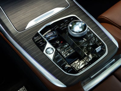 2026 BMW X7 M60i