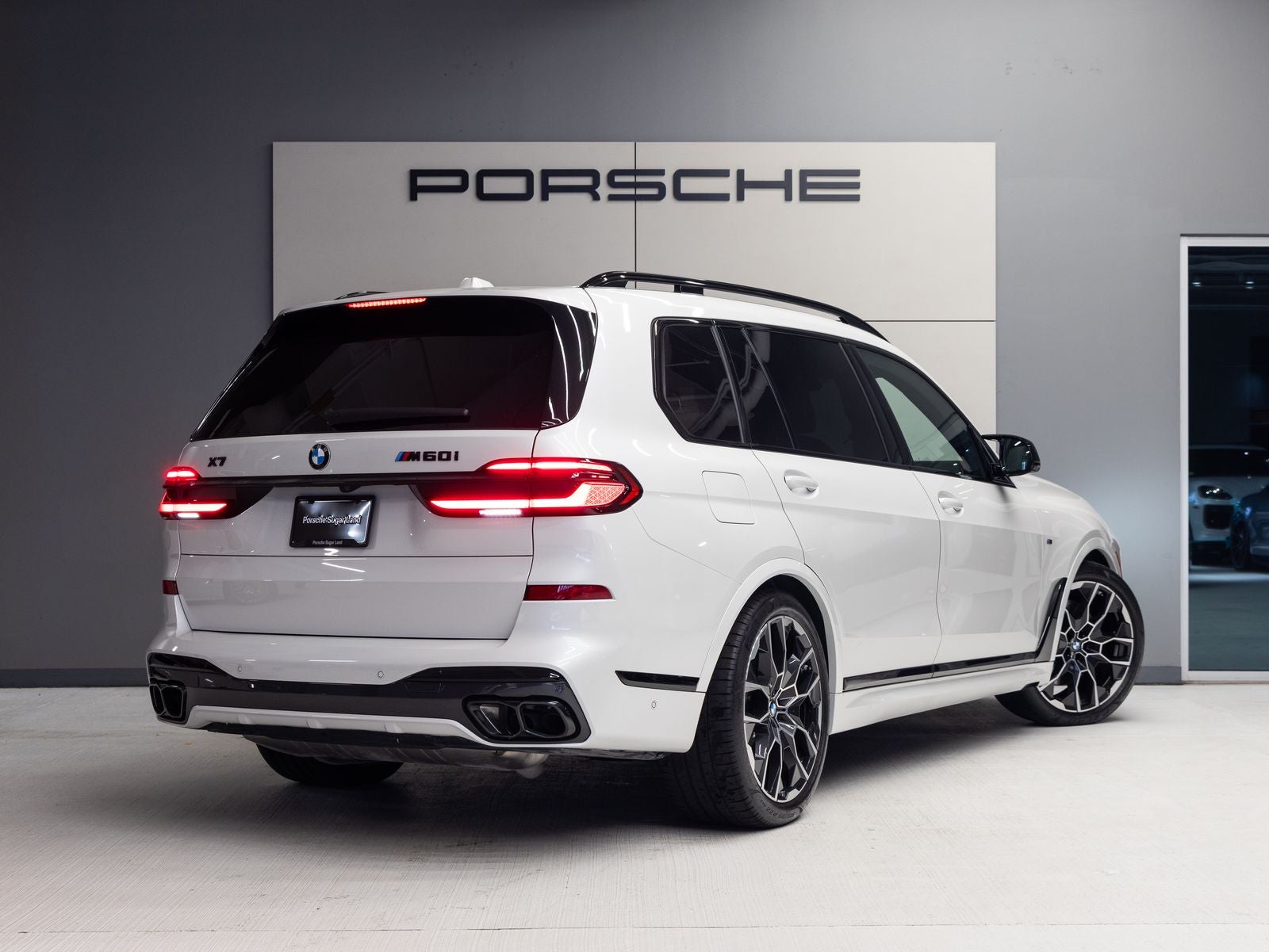 2026 BMW X7 M60i