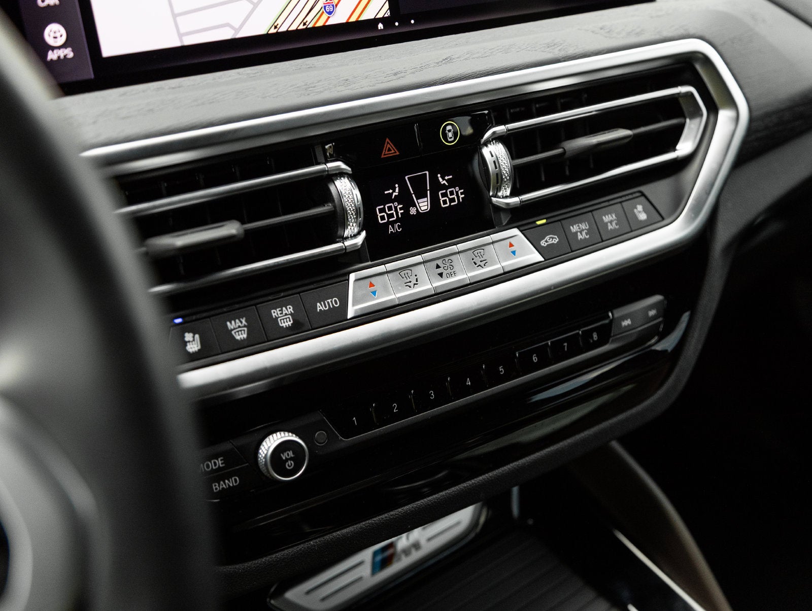 2024 BMW X4 M40i