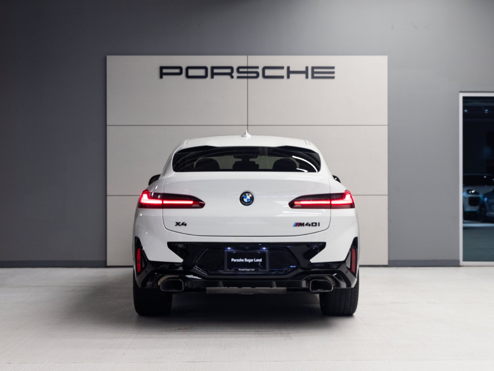 2024 BMW X4 M40i