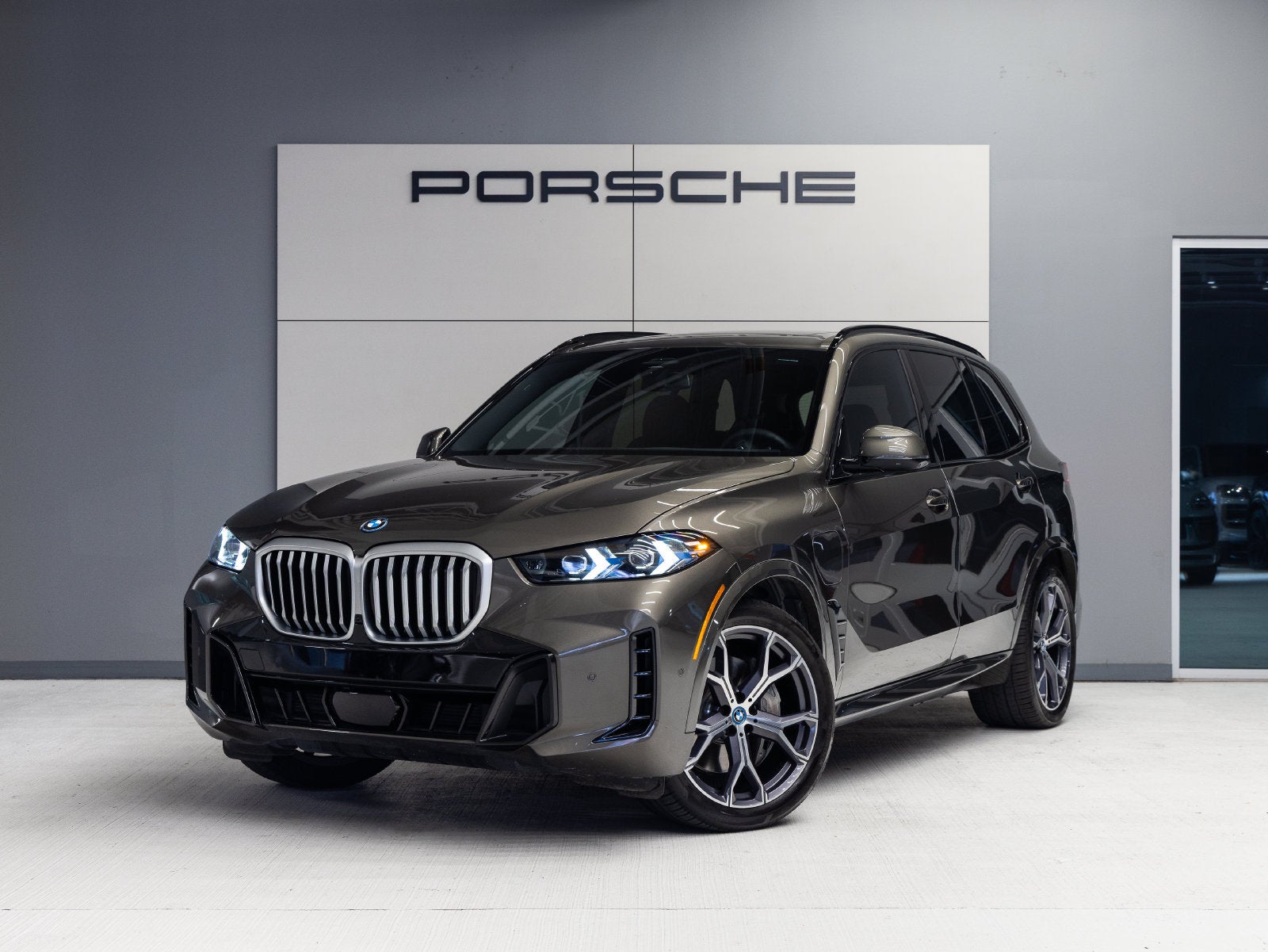 2025 BMW X5 xDrive50e