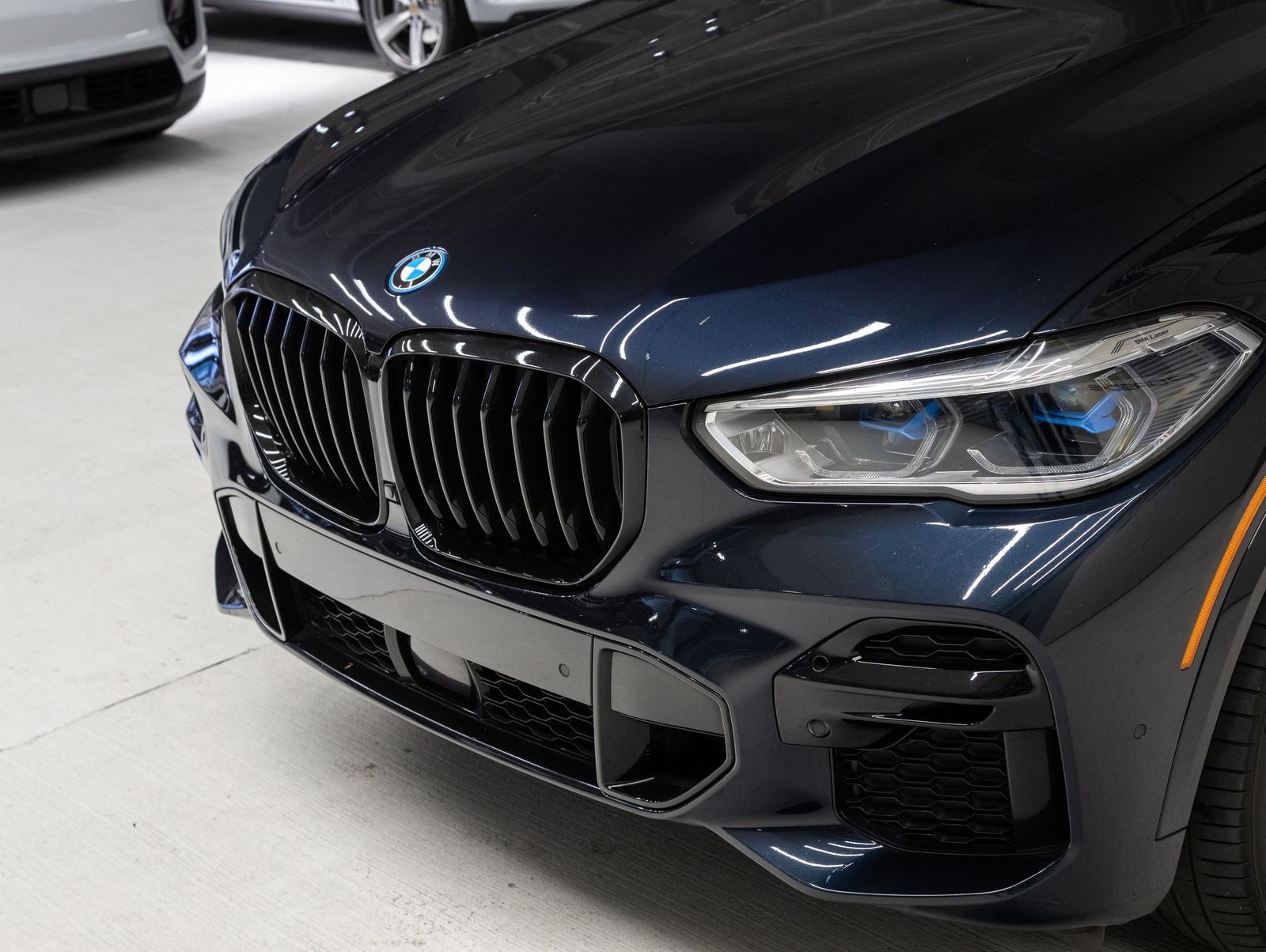 2023 BMW X5 xDrive45e