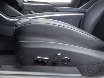 2023 Tesla Model S Base