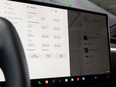 2023 Tesla Model S Base