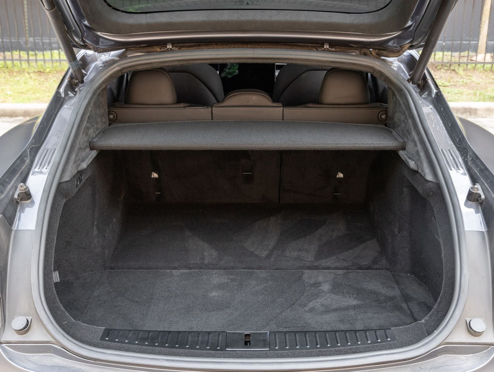 2023 Tesla Model S Base