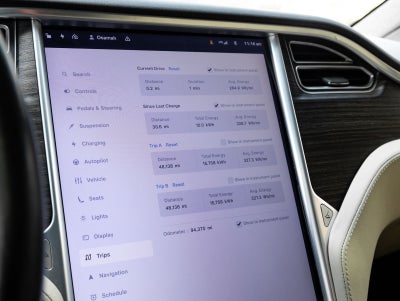 2016 Tesla Model X 70D