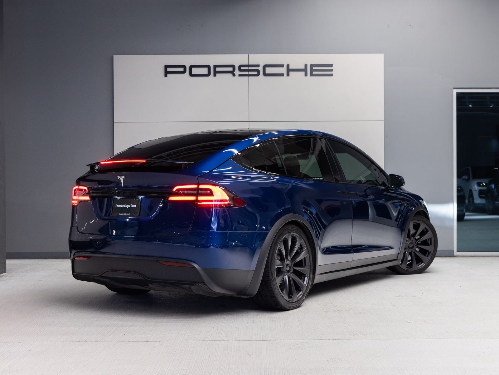 2022 Tesla Model X AWD