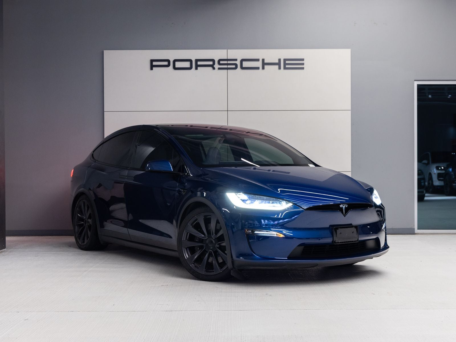 2022 Tesla Model X AWD