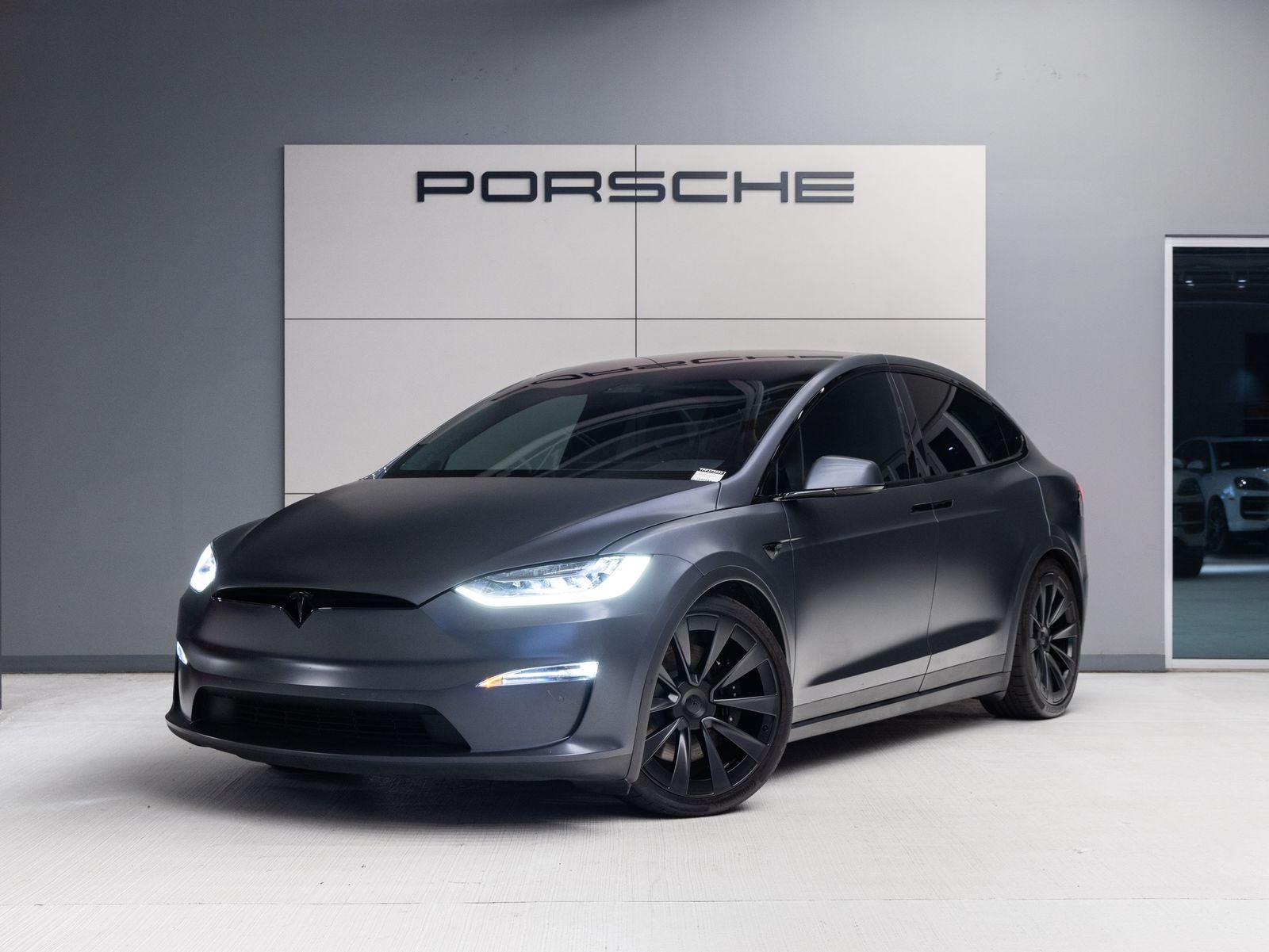 2023 Tesla Model X Plaid's photo