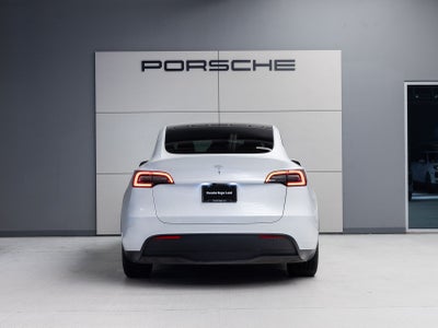 2024 Tesla Model Y Base