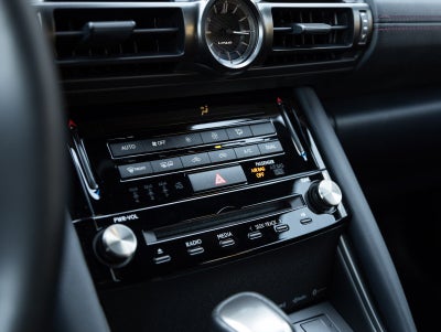 2025 Lexus IS IS 350 F SPORT Design
