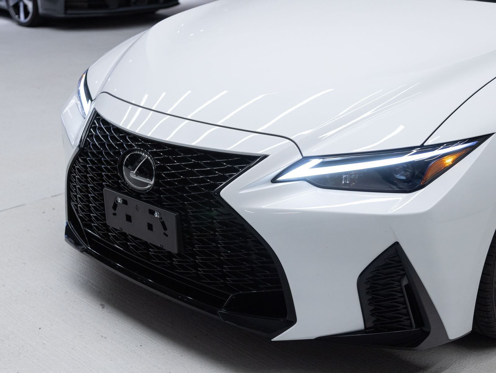 2025 Lexus IS IS 350 F SPORT Design