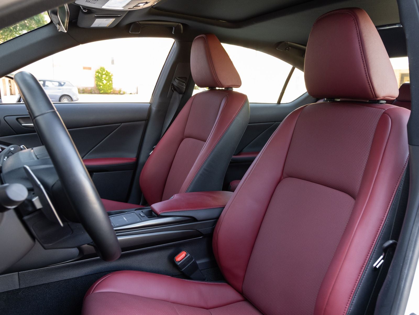 2025 Lexus IS IS 350 F SPORT Design