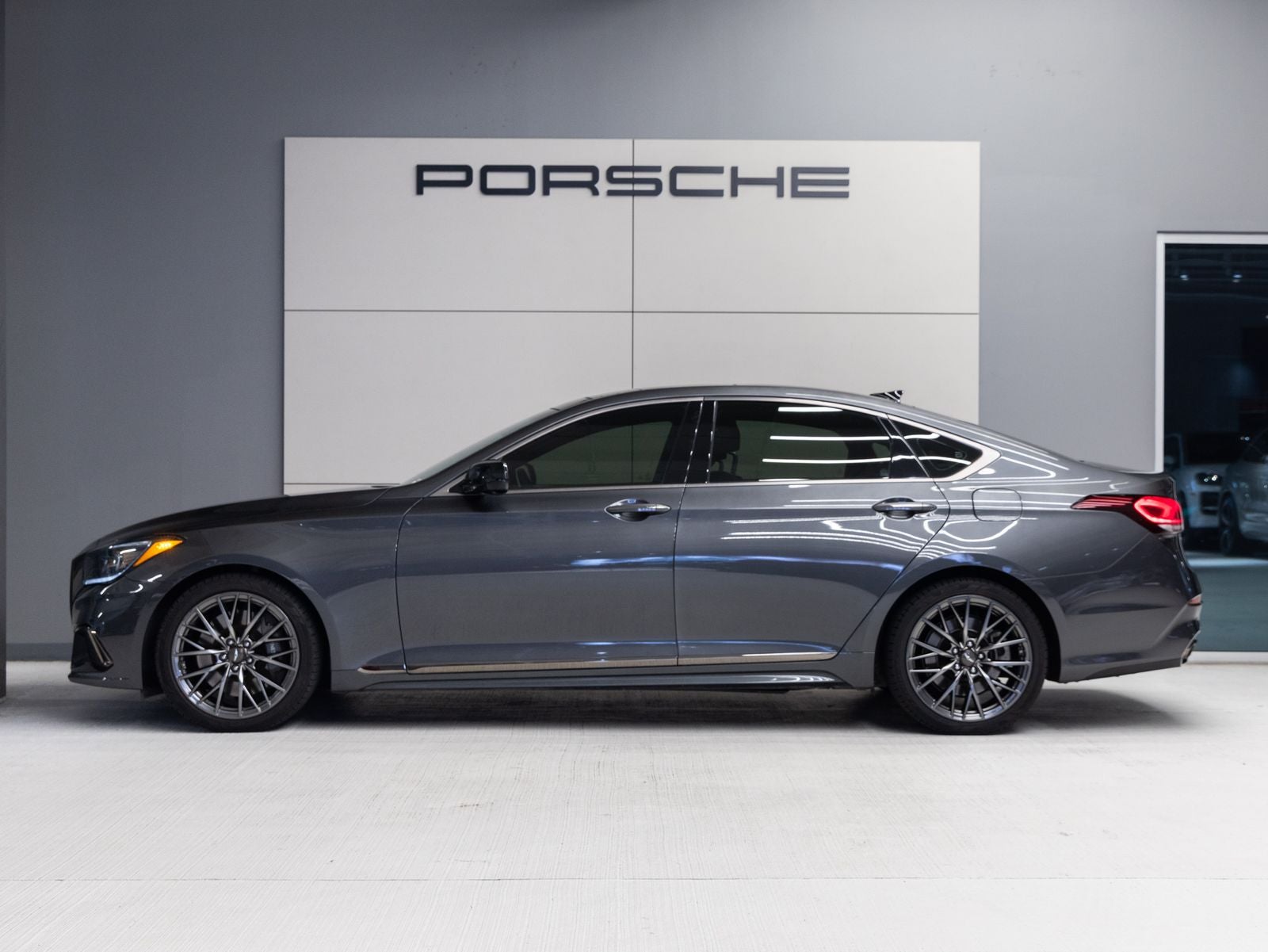 2020 Genesis G80 3.3T Sport