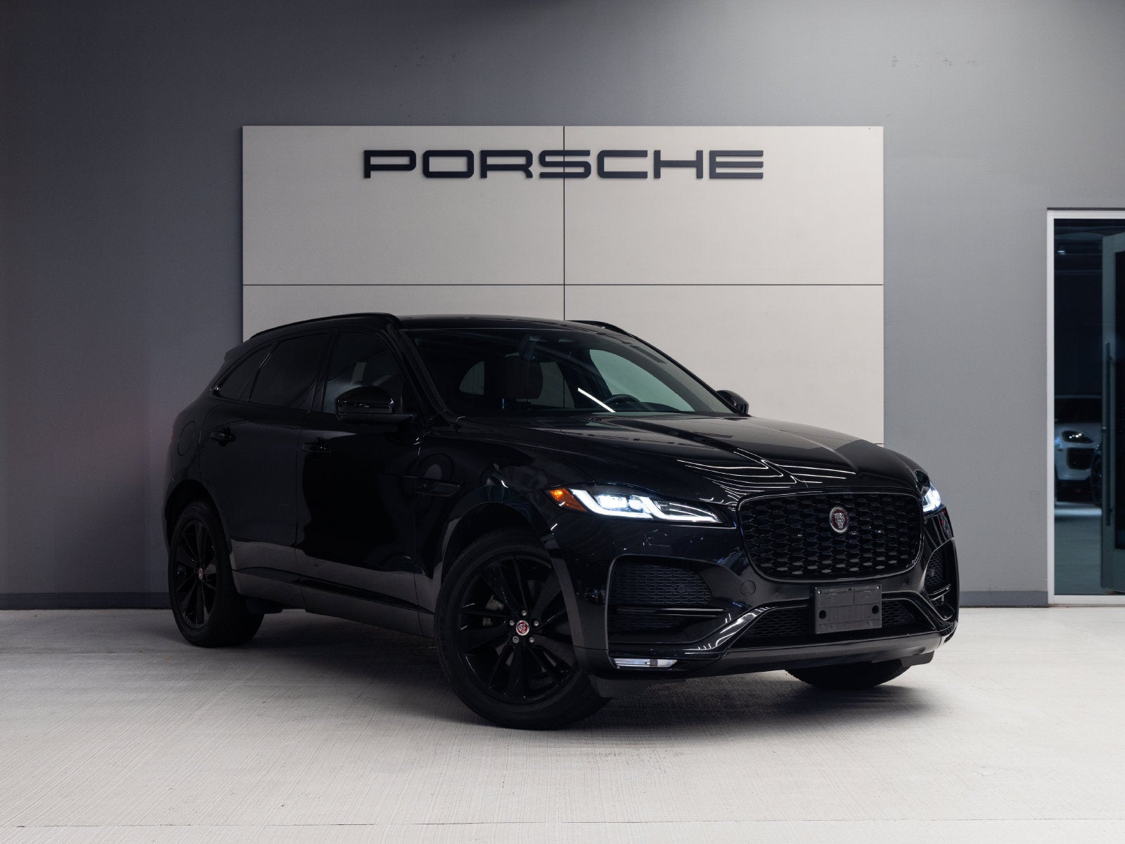 2023 Jaguar F-PACE S