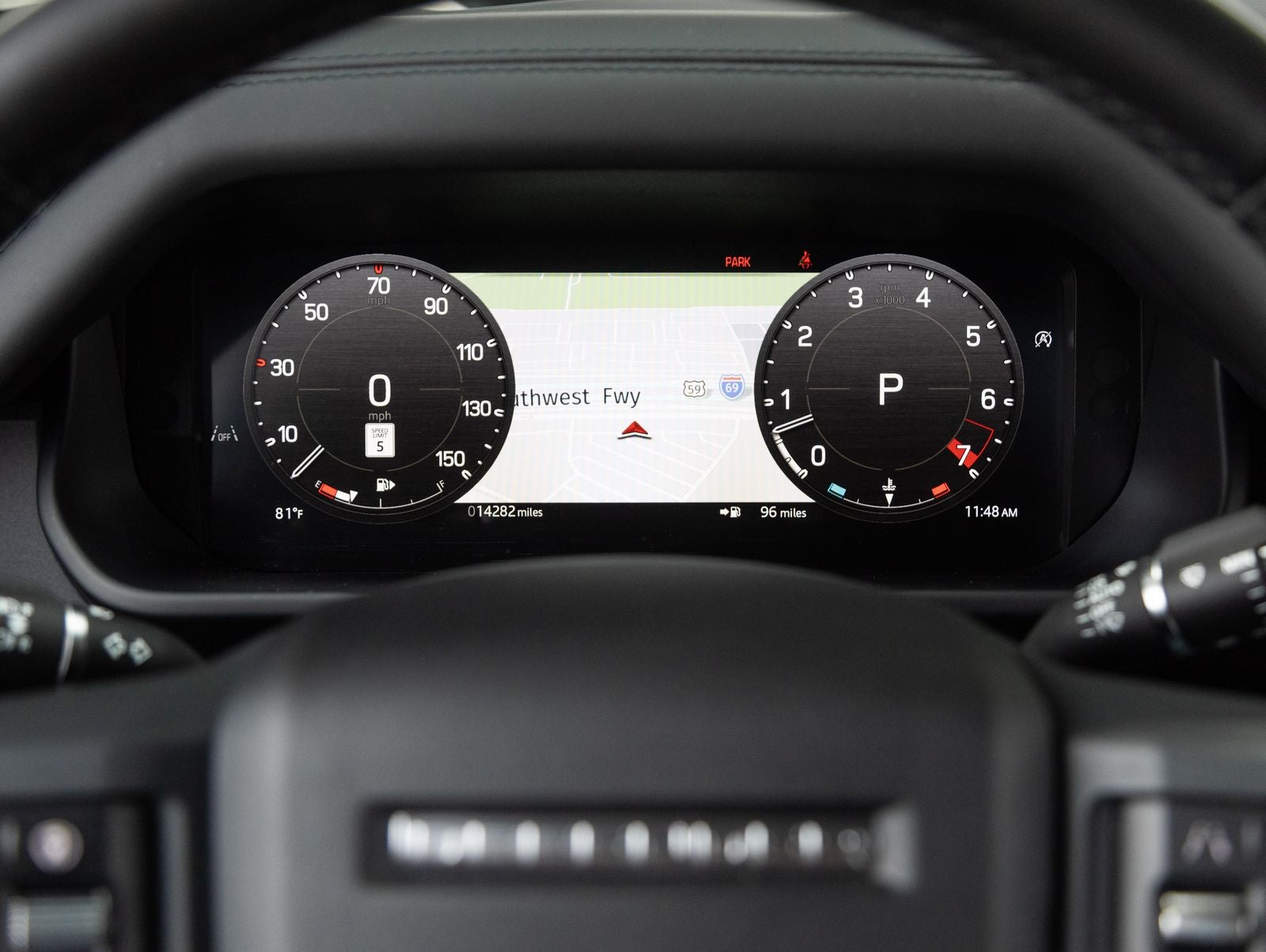 2025 Land Rover Defender 110 X-Dynamic SE