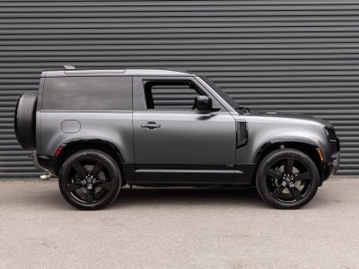 2024 Land Rover Defender 90 Carpathian Edition