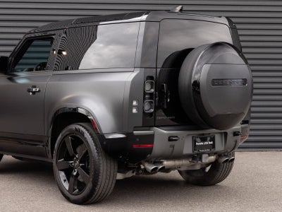 2024 Land Rover Defender 90 Carpathian Edition