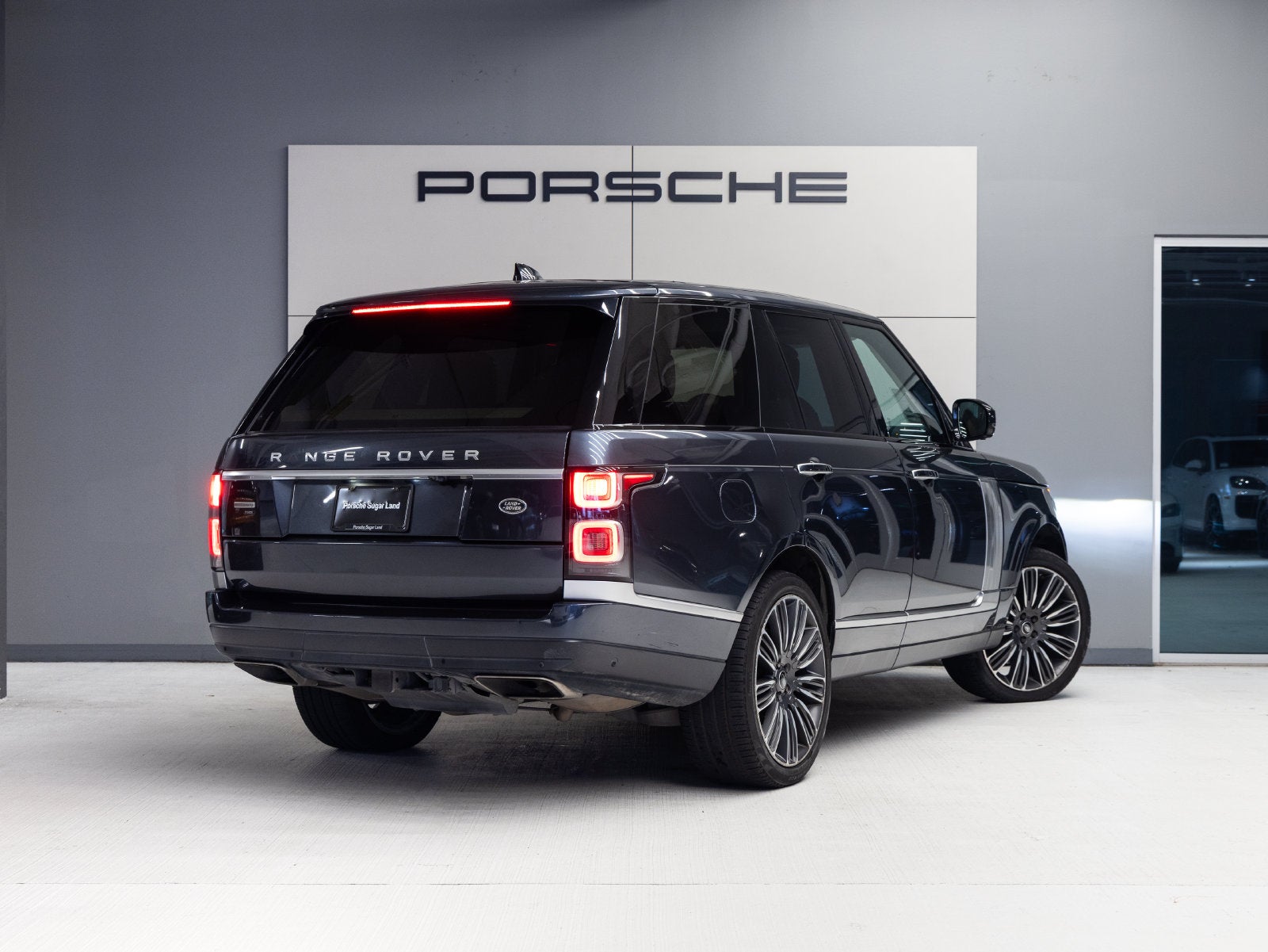 2021 Land Rover Range Rover Autobiography