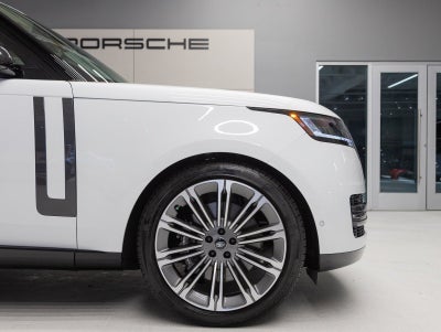 2025 Land Rover Range Rover SE