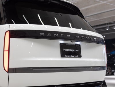 2025 Land Rover Range Rover SE