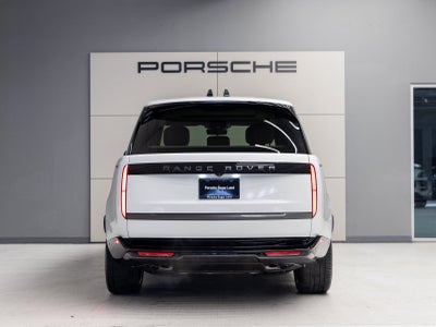 2025 Land Rover Range Rover SE