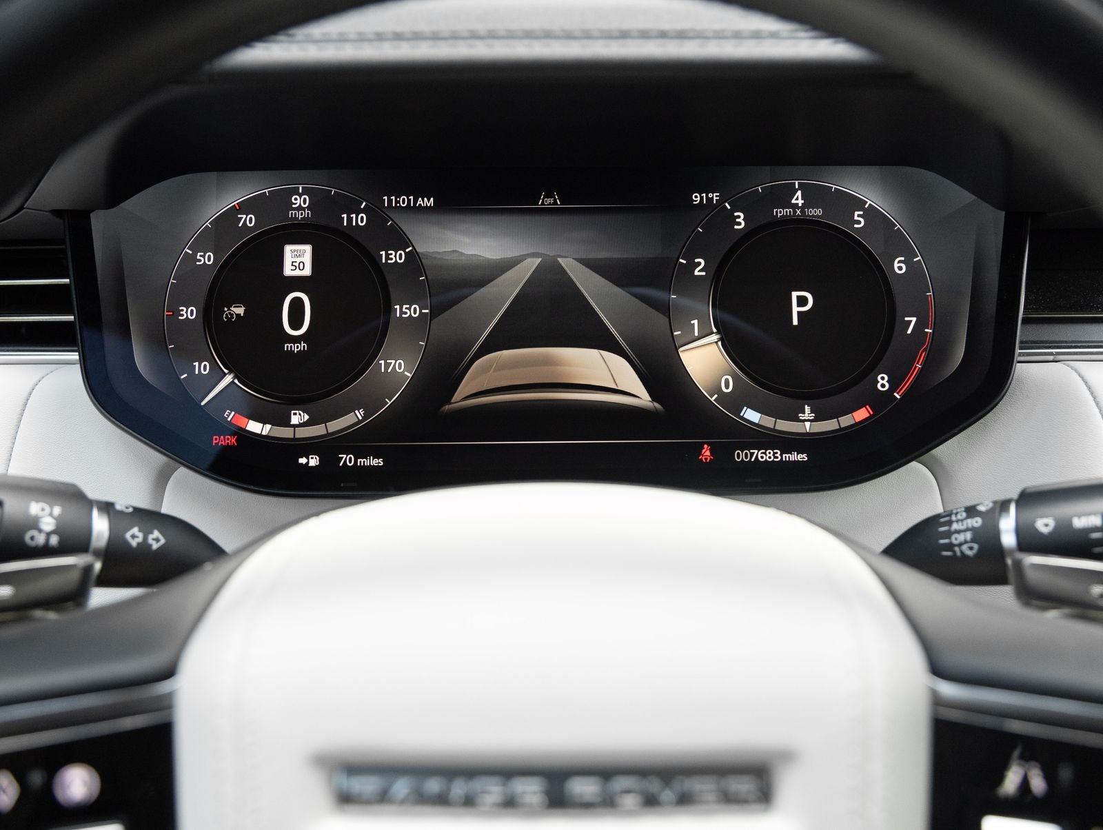 2025 Land Rover Range Rover SE