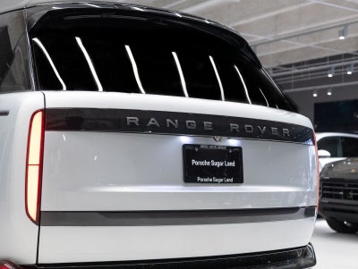 2025 Land Rover Range Rover Plug-In Hybrid SE