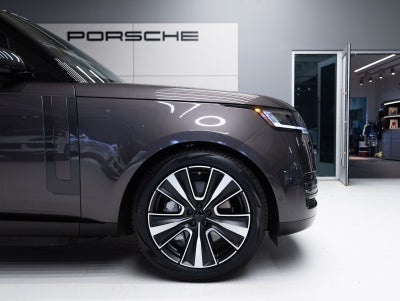 2026 Land Rover Range Rover Plug-In Hybrid SE