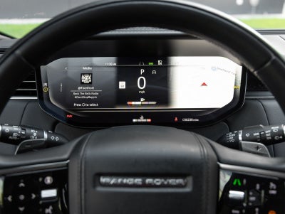 2025 Land Rover Range Rover SE