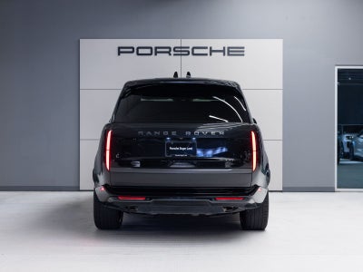 2025 Land Rover Range Rover SE