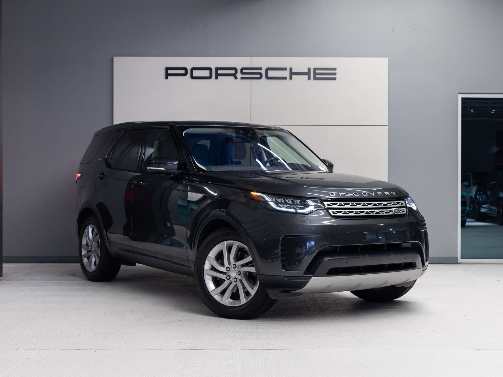 2019 Land Rover Discovery HSE