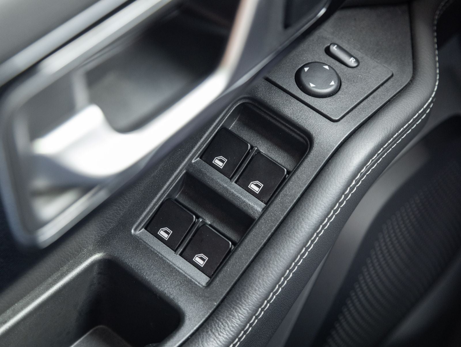 2024 INEOS Grenadier 4x4