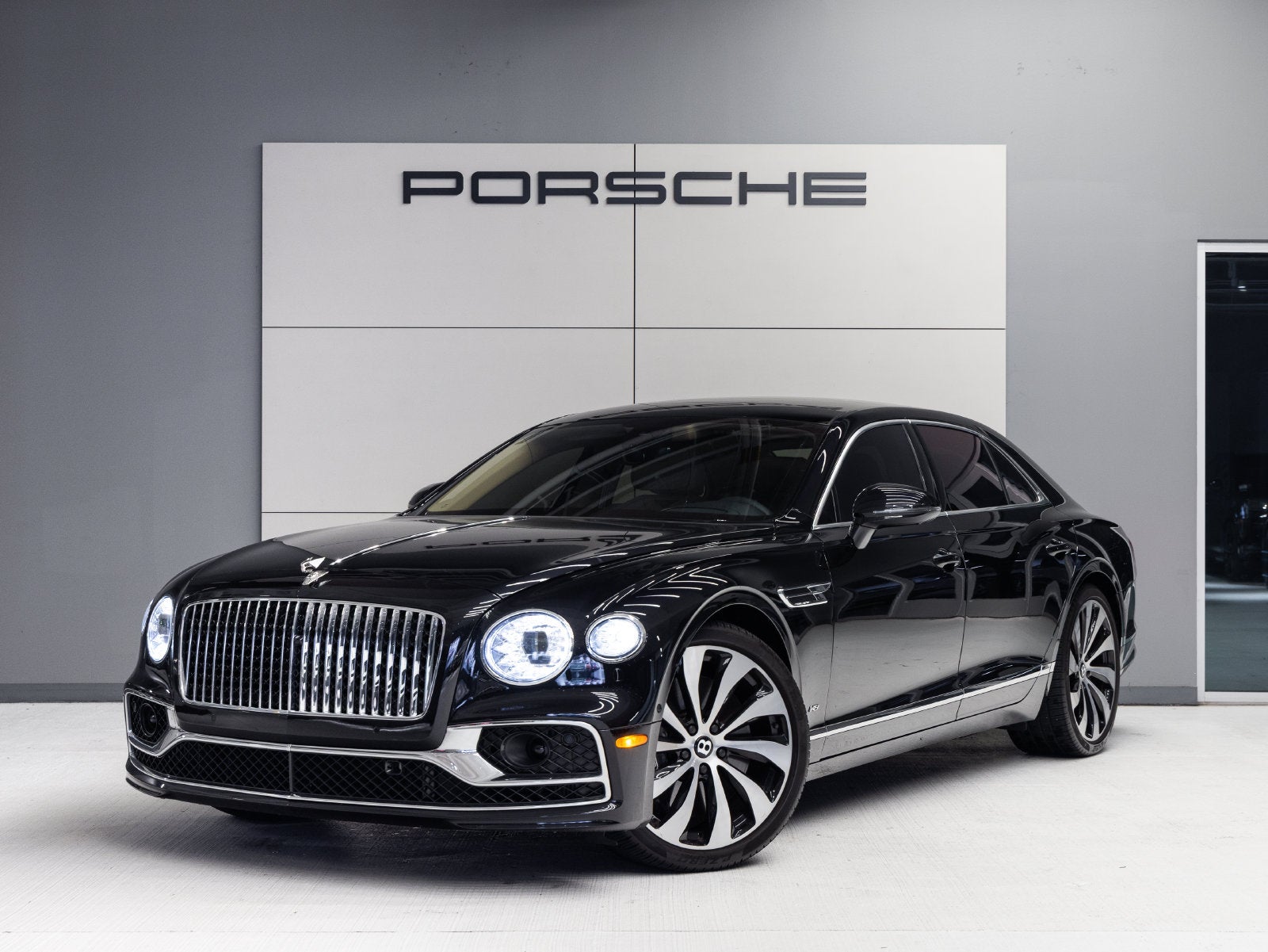 2022 Bentley Flying Spur