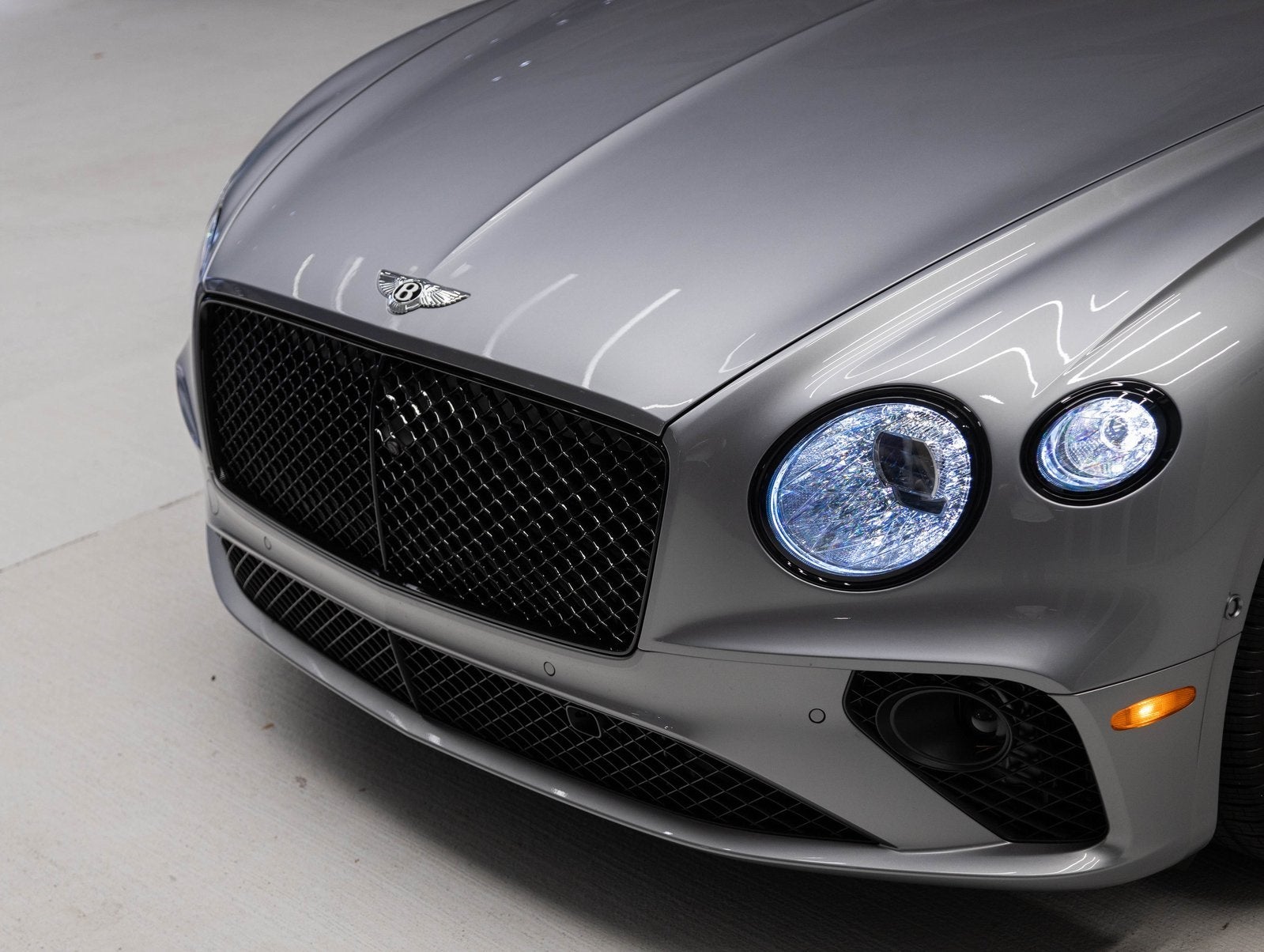 2024 Bentley Continental GT GT V8