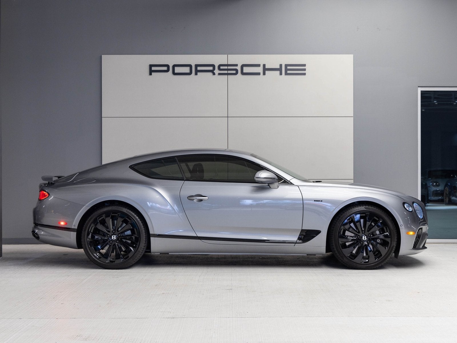 2024 Bentley Continental GT GT V8