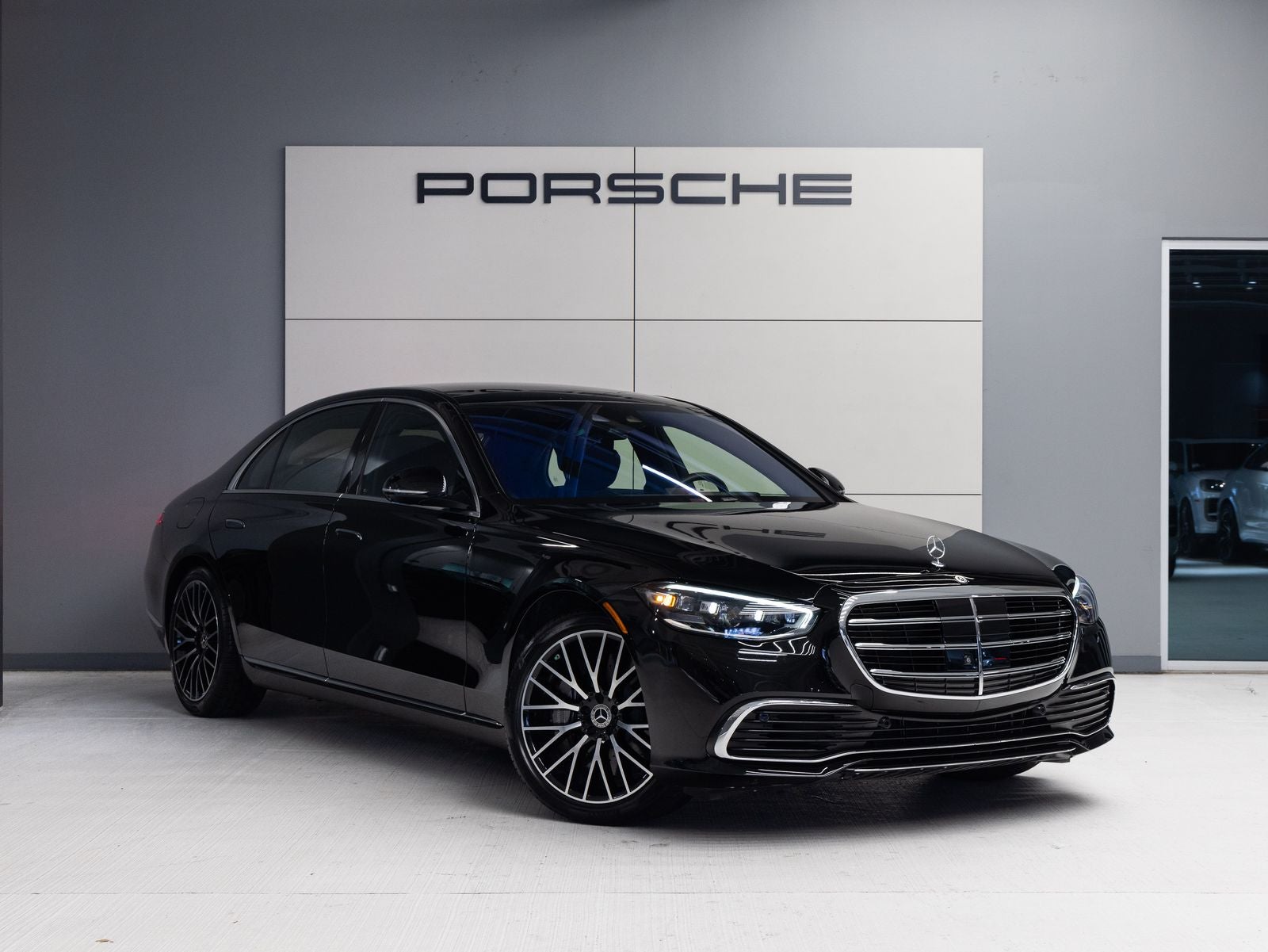 2025 Mercedes-Benz S-Class S 580