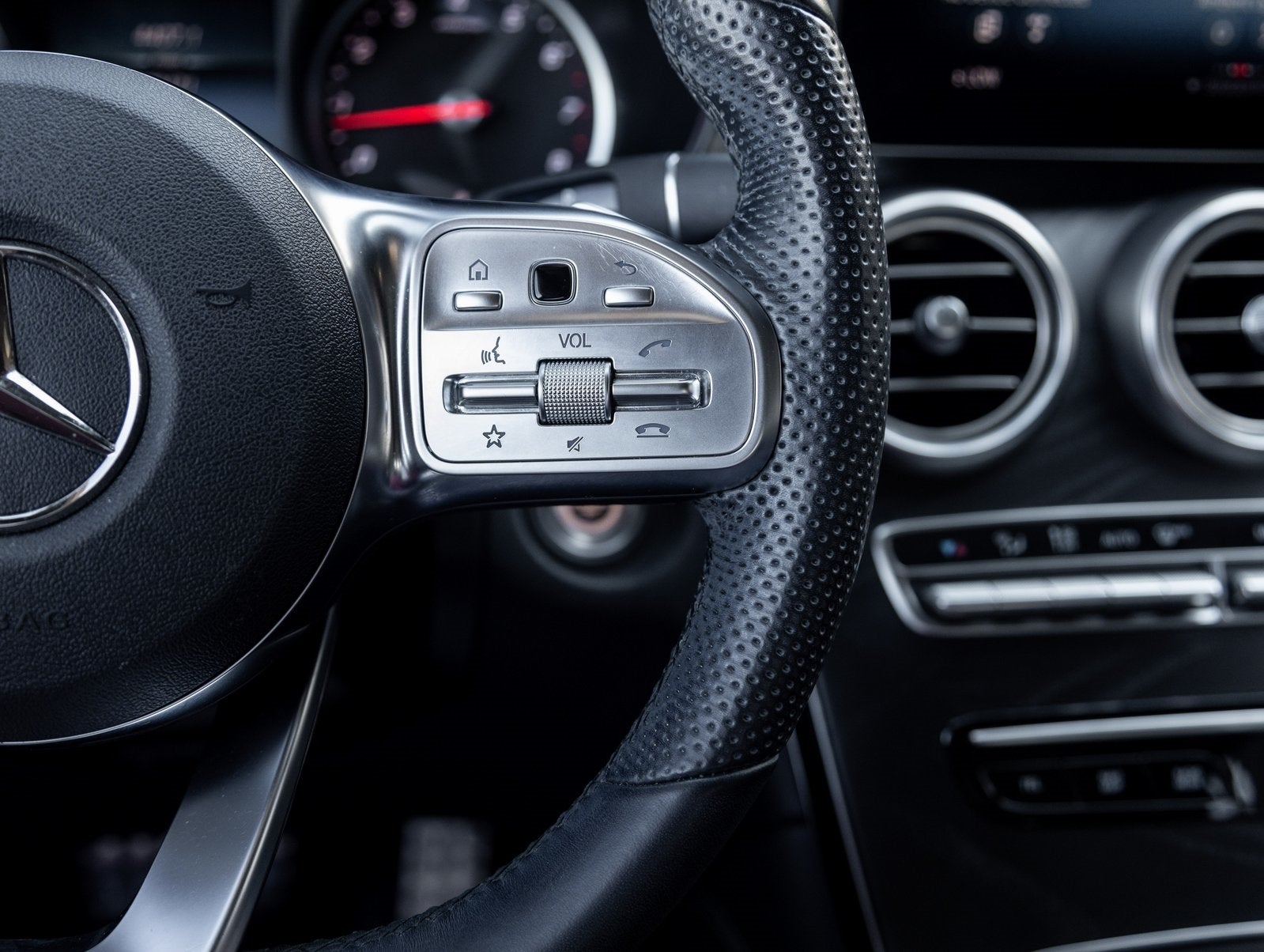 2020 Mercedes-Benz GLC GLC 300