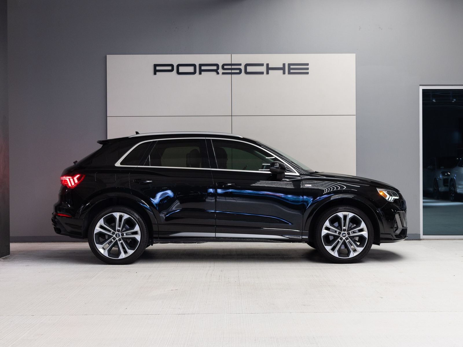 2021 Audi Q3 S line Premium Plus