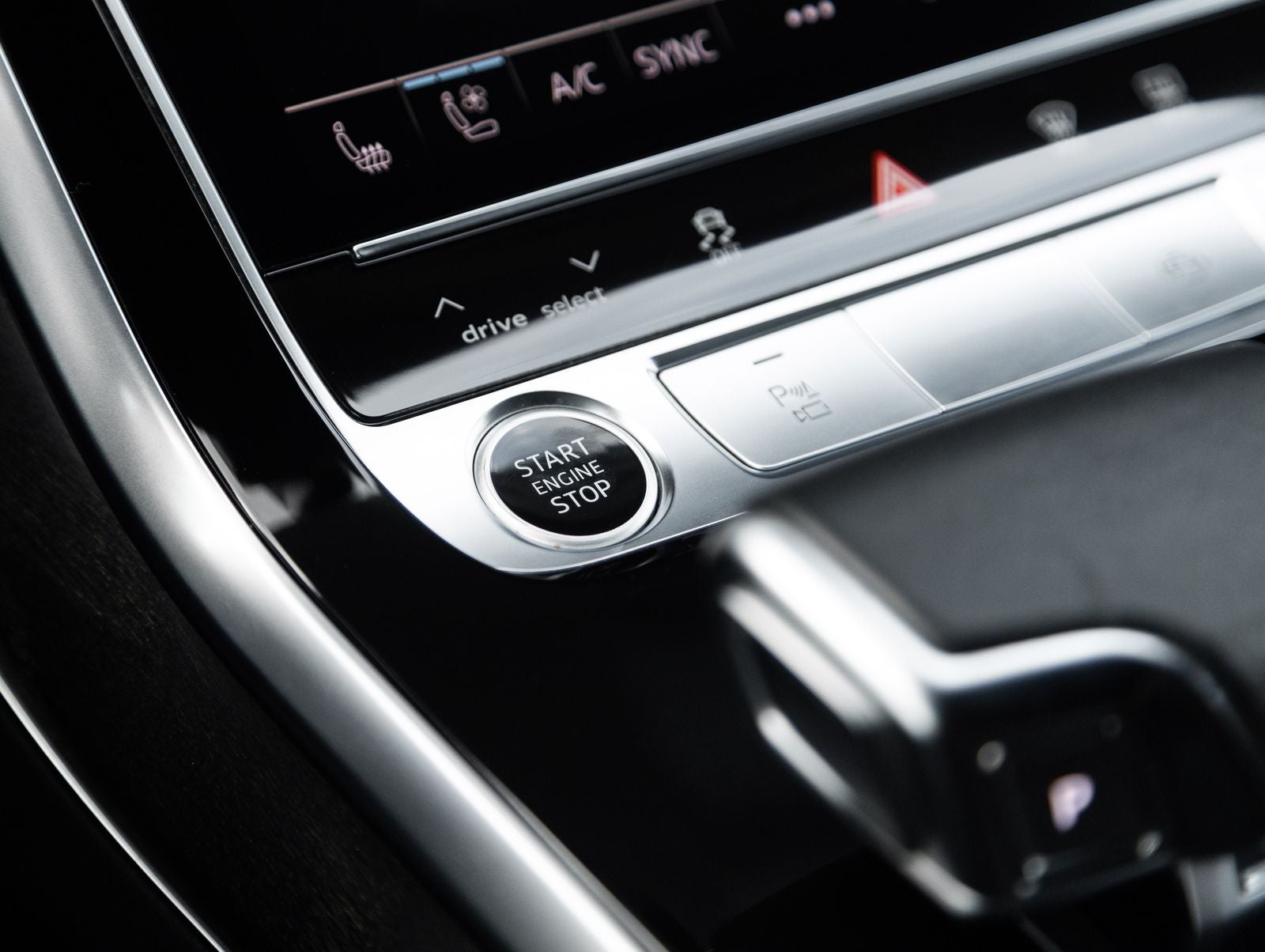 2021 Audi Q8 Prestige