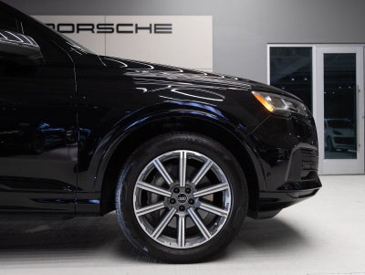 2022 Audi Q7 Premium Plus